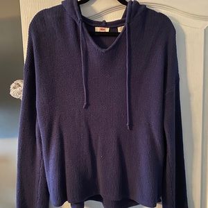 Navy blue Levi’s sweater
